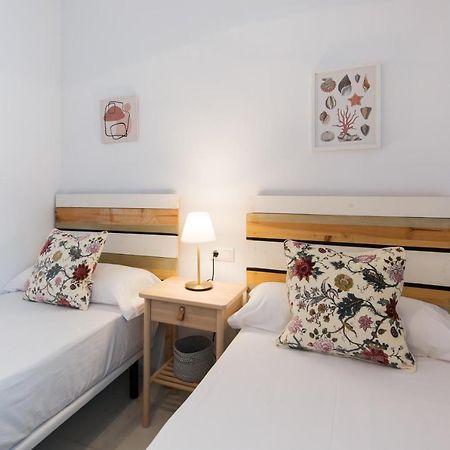 Trinidad Trafalgar, Quiet And Nice Aprtment In The Heart Of The Spanish Culture Málaga Eksteriør billede