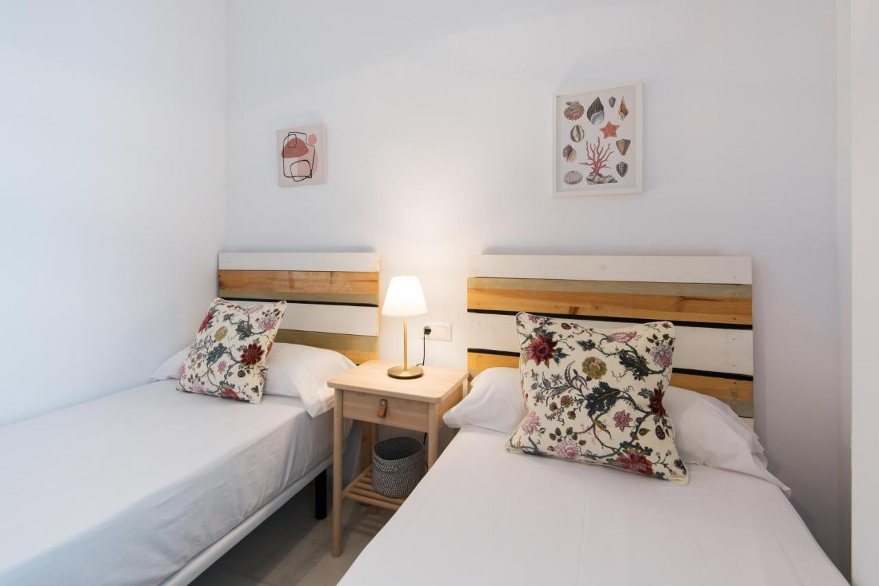 Trinidad Trafalgar, Quiet And Nice Aprtment In The Heart Of The Spanish Culture Málaga Eksteriør billede