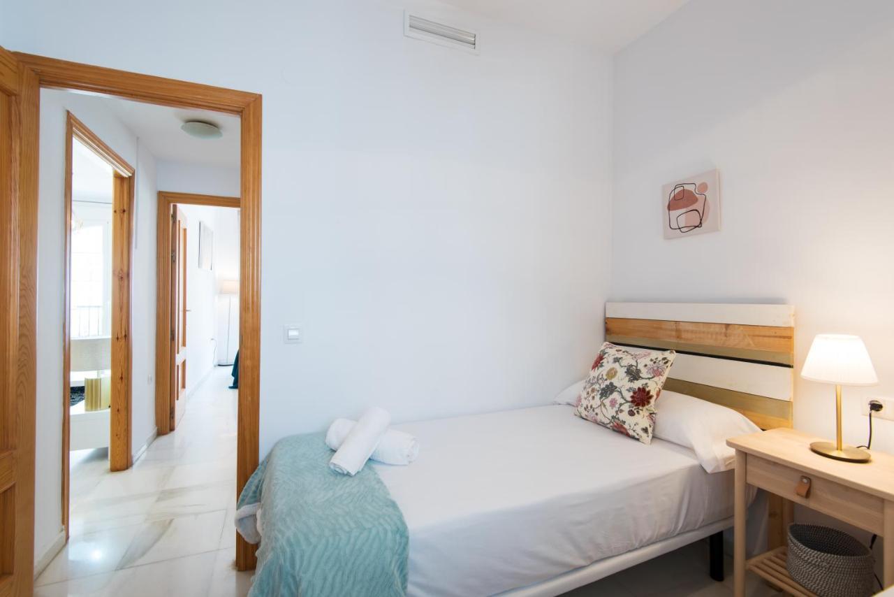 Trinidad Trafalgar, Quiet And Nice Aprtment In The Heart Of The Spanish Culture Málaga Eksteriør billede